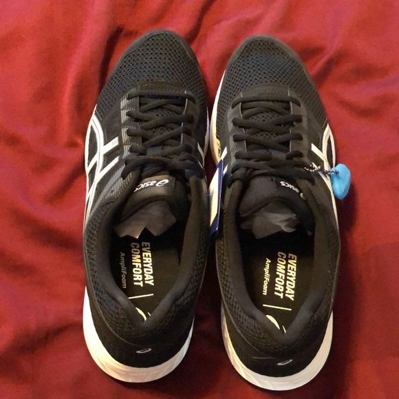 Brand new and never worn. - Picture 2 of 6